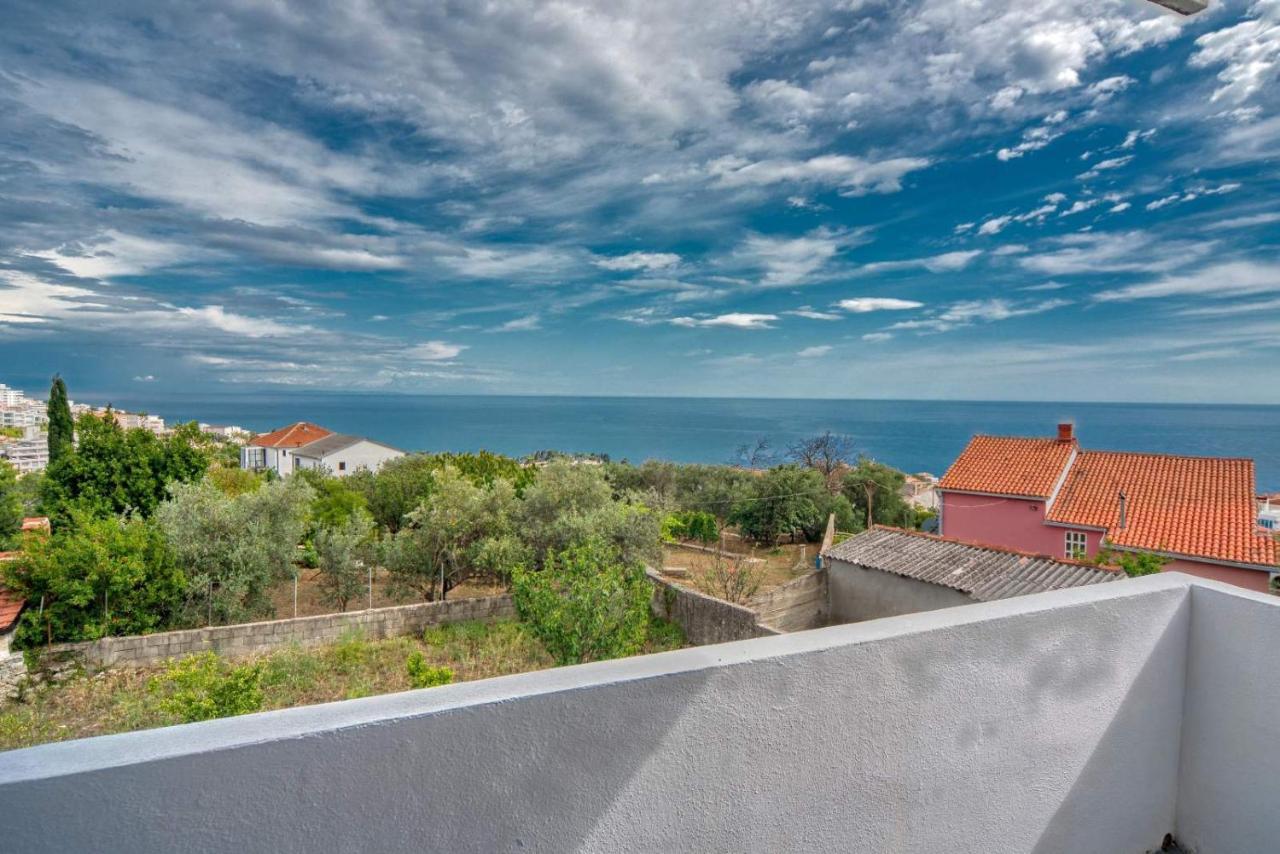 Bor - The Entire Home With Sea View Ulcinj Buitenkant foto
