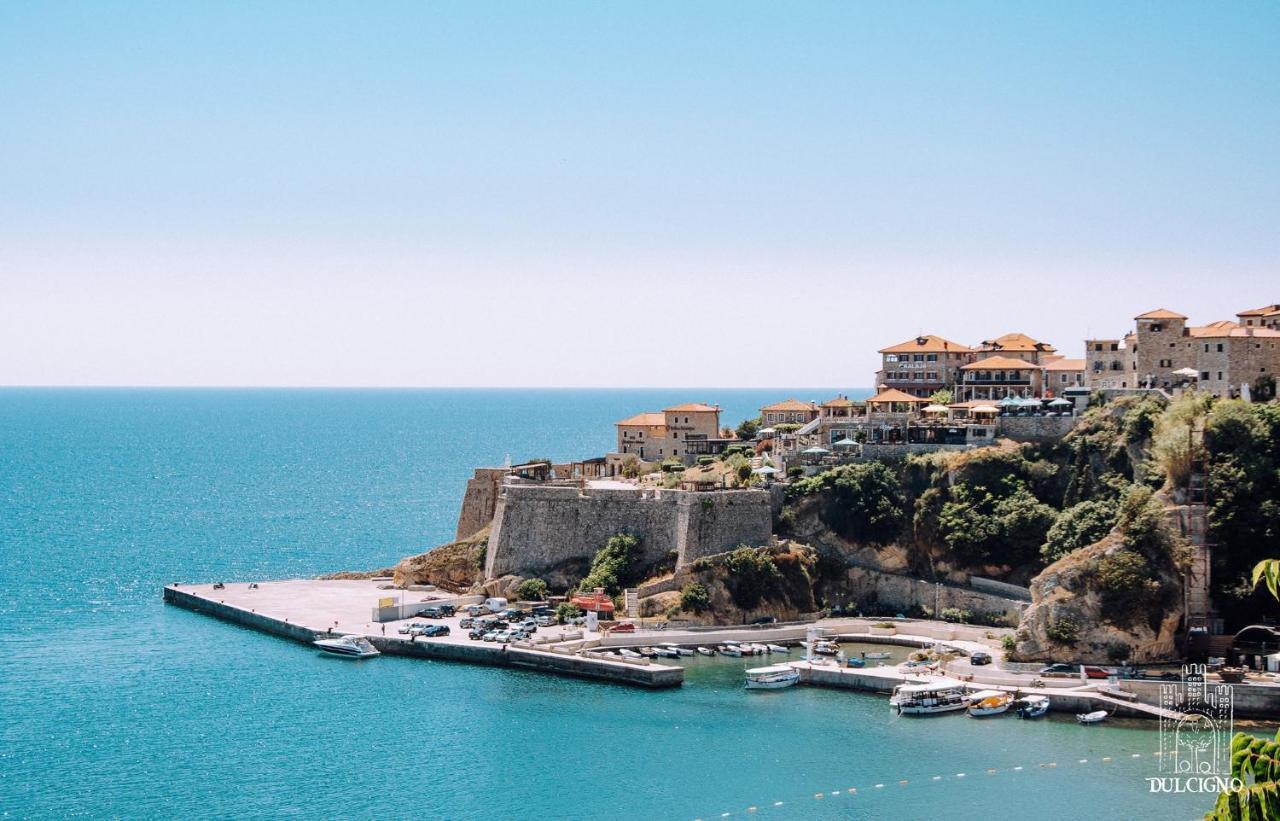 Bor - The Entire Home With Sea View Ulcinj Buitenkant foto