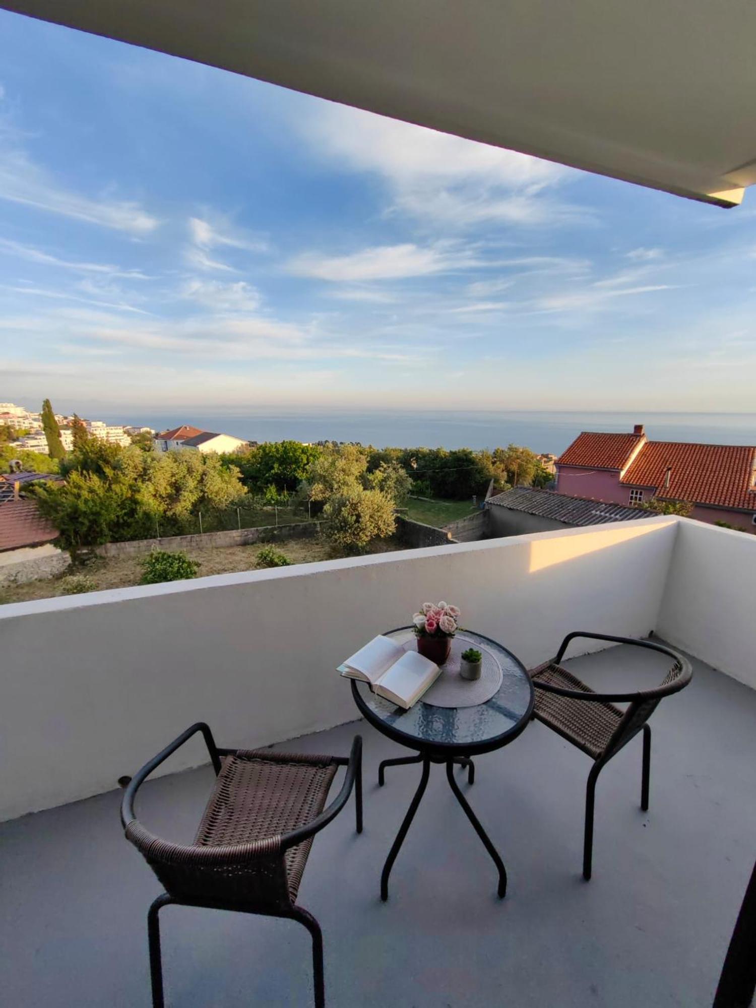 Bor - The Entire Home With Sea View Ulcinj Buitenkant foto