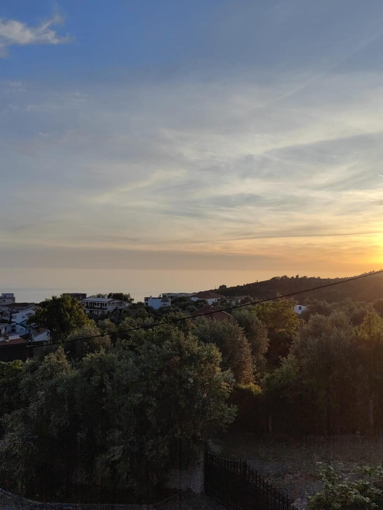 Bor - The Entire Home With Sea View Ulcinj Buitenkant foto